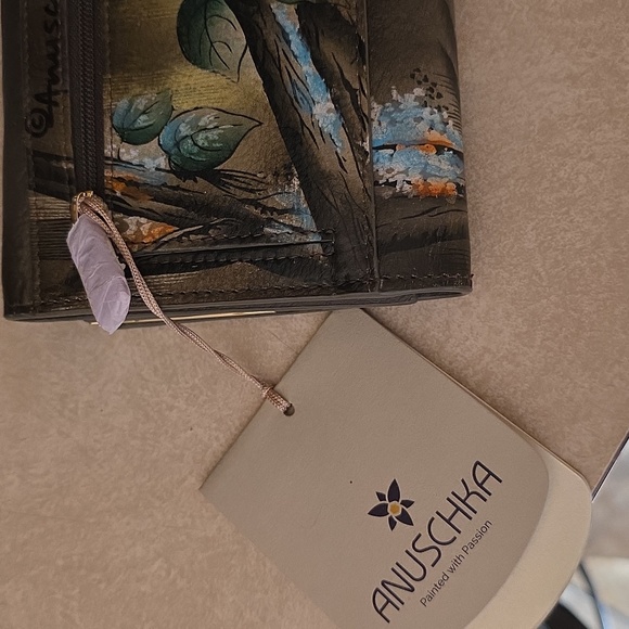 Hand-Painted Tiger Design Leather Wallet By Anuschka - Picture 9 of 12